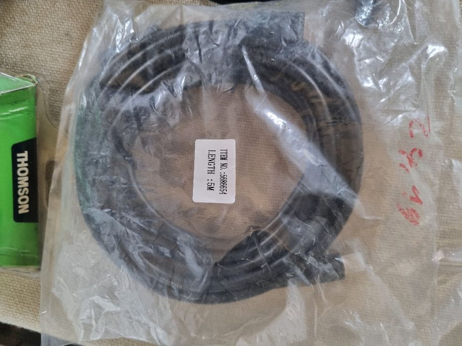 Pachet dif cabluri Audio Video,etc. Perfecta stare.