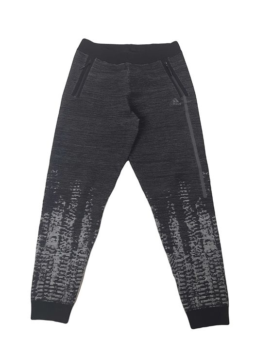Adidas ZNE Pulse Knit - Оригинално дамско долнище размер S-M