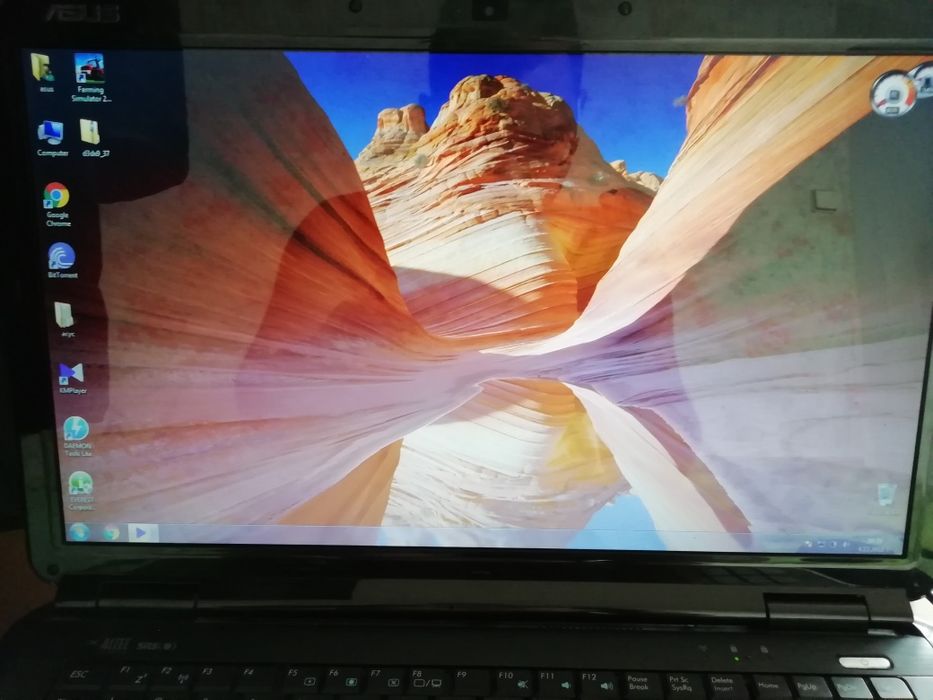 Лаптоп Asus K70AB