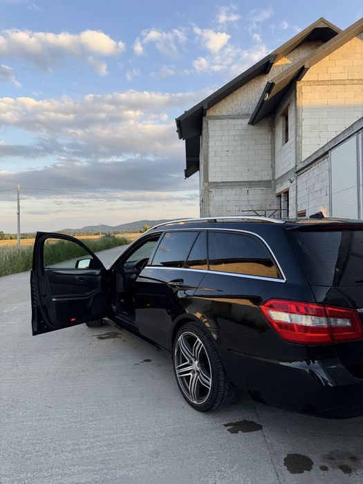 Mercedes e class