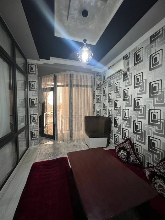 Kvartira sotiladi sergeli  7A novostroyka 6/1/3 82+150m²