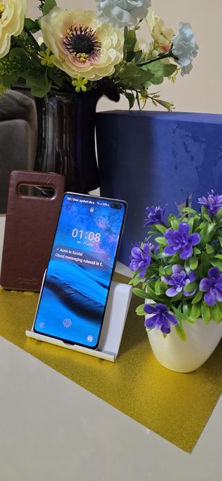 ‼️Samsung Galaxy S10 + 128Gb 8Ram 5G, 4K ,ca Nou‼️ pret 800 Lei neg max 50