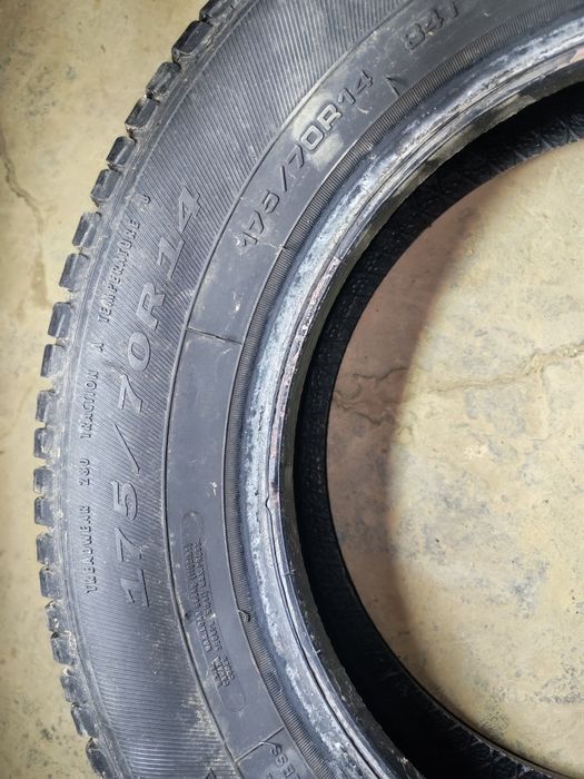 Anvelope Debica 175/70 R14, DOT 2017 – 30 lei/bucată