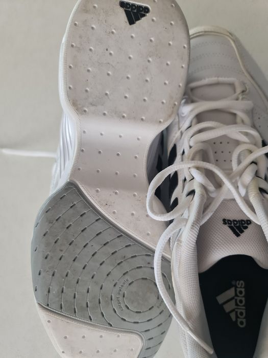 Încălțăminte sport Adidas