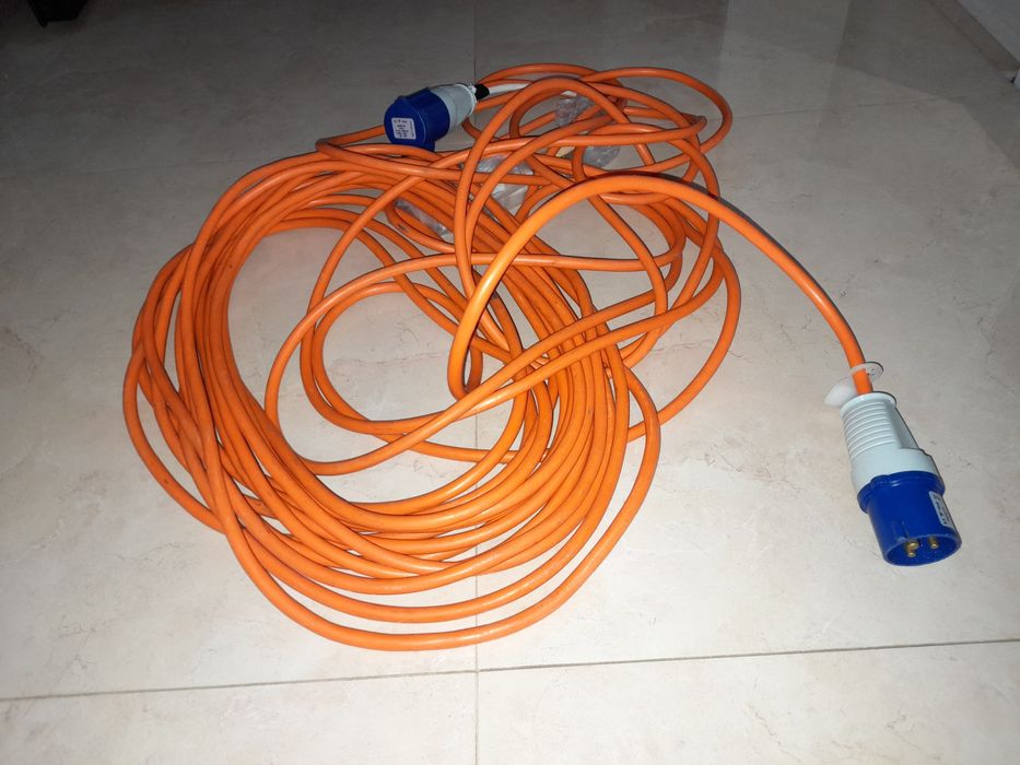 Захранващ кабел/преходник за каравана/кемпер 25м.