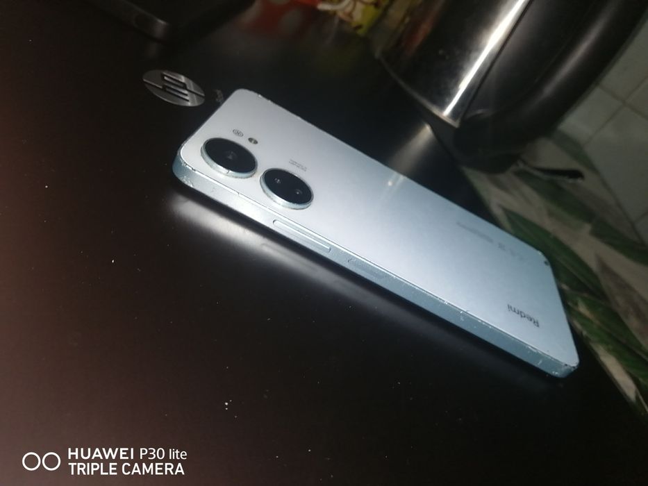 Продам смартфон недорого Xiaomi 13C