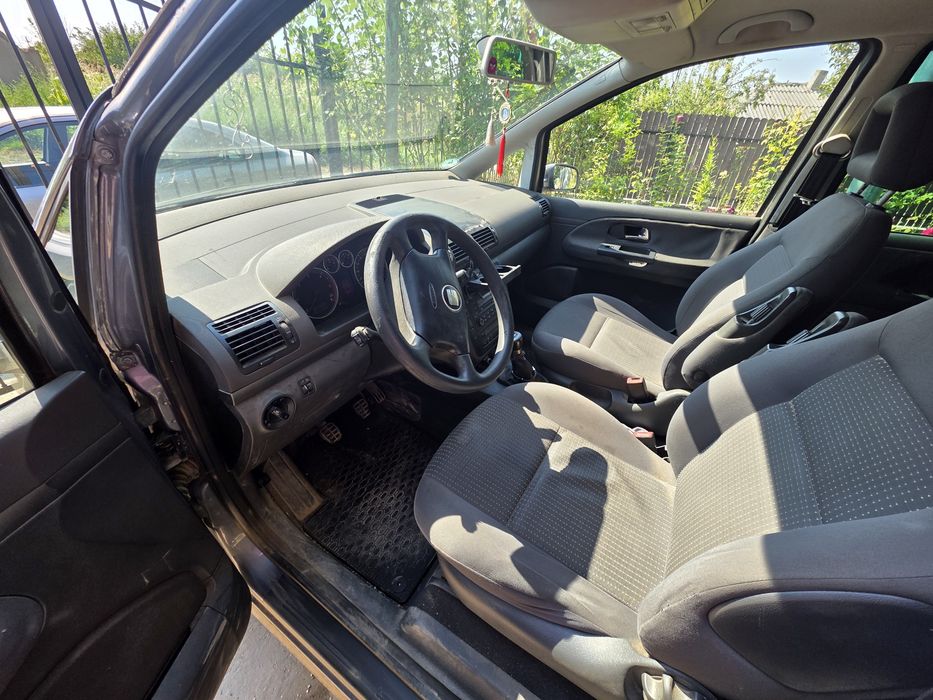 Seat Alhambra 2009