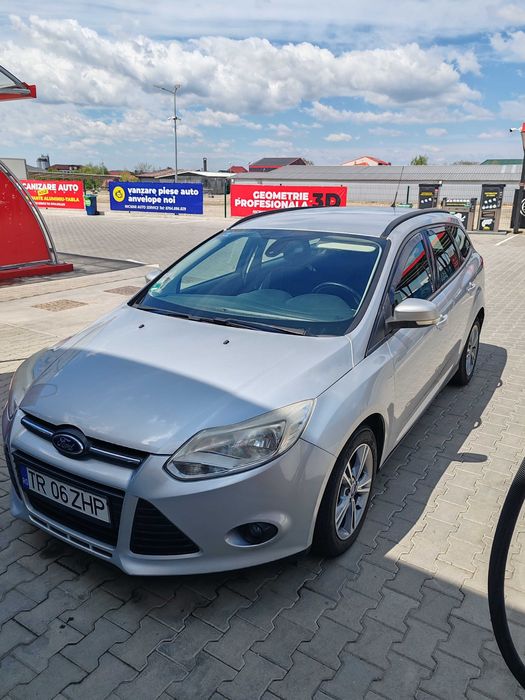 FORD Focus 2014 — imagine 4