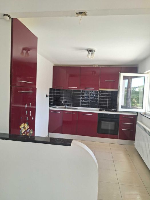 casa, 4 camere,2 bai, bogonos, iasi