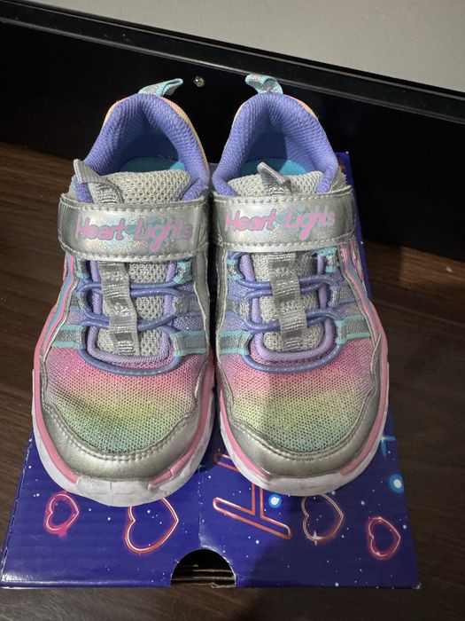 Adidasi sketchers marimea 24