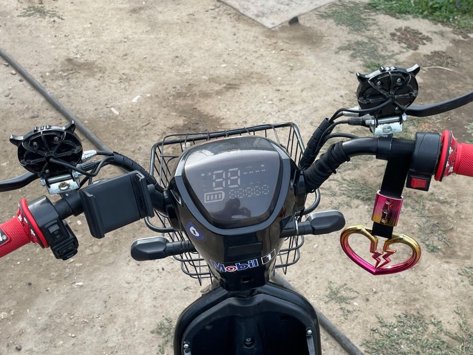 Электронный скутер SK8