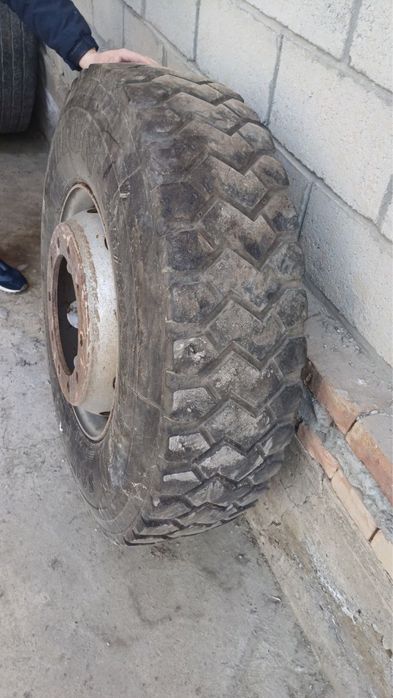 Howo ва Shacman учун SAILUN балонлар сотилади. Кенг диск (Вьетнам)