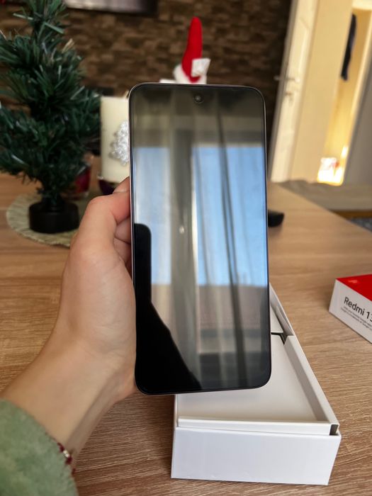 Смартфон Xiaomi Redmi 13, 6GB RAM, 128 GB, Pearl Pink