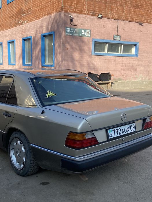 Продам мерс Е 230