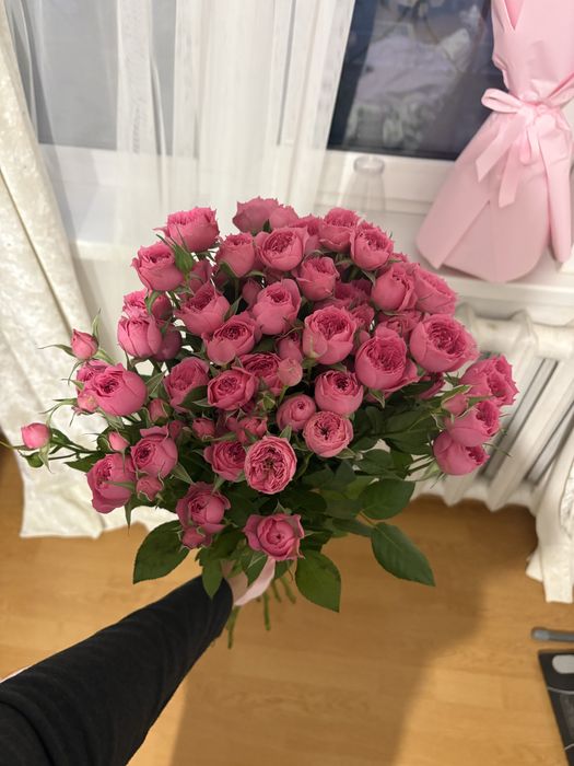 Нежные Кустовые розы