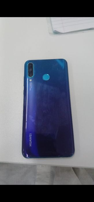 Продаю телефон HUAWEI P30 life
