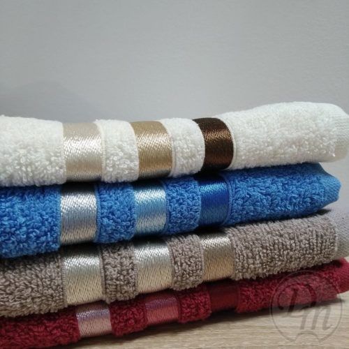 Дизайнер на ткани текстиль