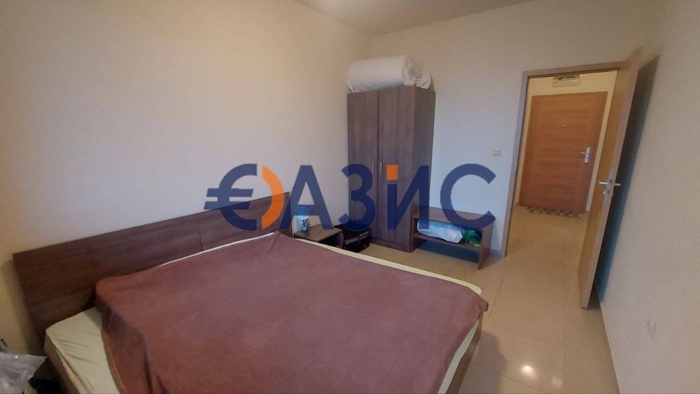 Продава се Двустаен апартамент в к.к. Слънчев бряг - 63 кв.м за 559 €/кв.м - Снимка #13