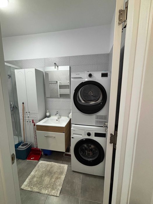 Inchiriez Studio modern 40 mp | Bloc 2021 | Centrală proprie | AC | Str. Copacului | Gorjului