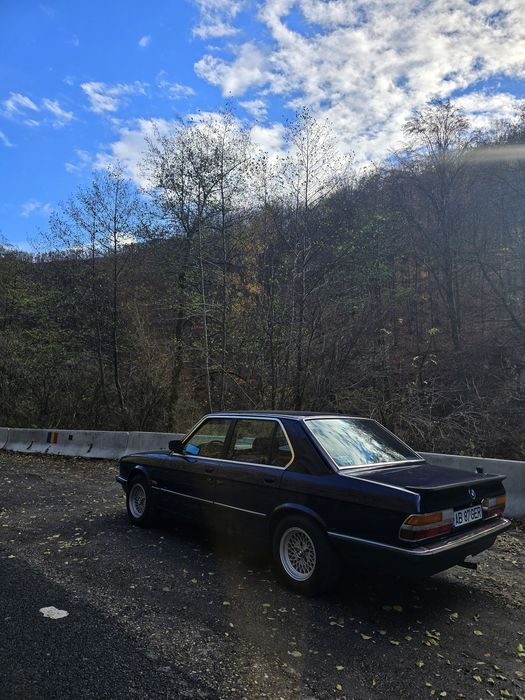 Bmw E28 cu 1987 cu AC