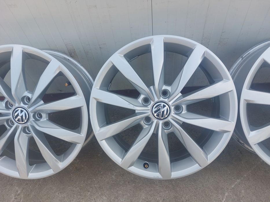 Jante aluminiu ORIGINALE r17 / Vw Audi Skoda Seat / 5x112