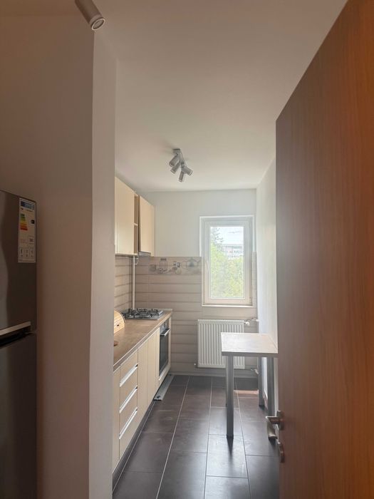 inchiriere apartament doua camere