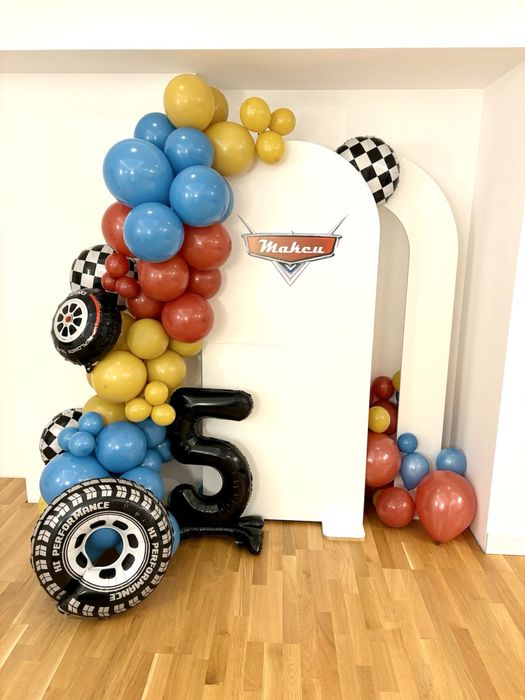 Пана , арки , маси и декори : под наем !