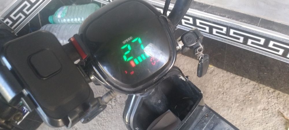 Elektro   skuter