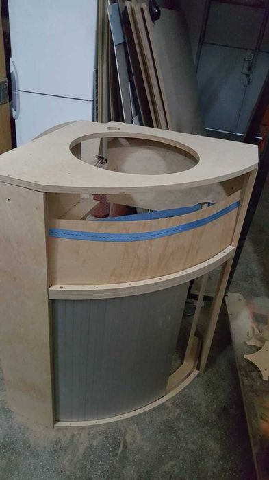 Montaj mobilier la domiciliu. Putem demonta si muta la cerere