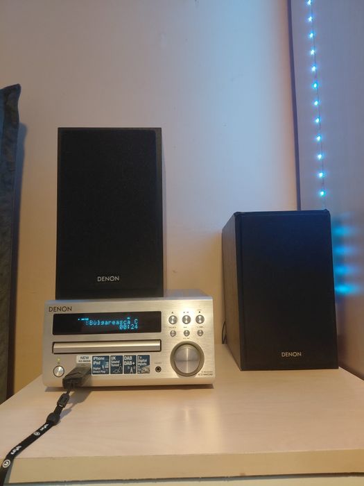 Set audio Debon cu amploficator si  boxe.