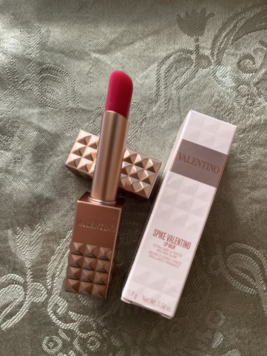 Червило на Valentino