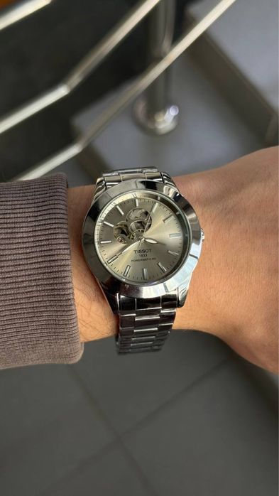 Часы Tissot 1853