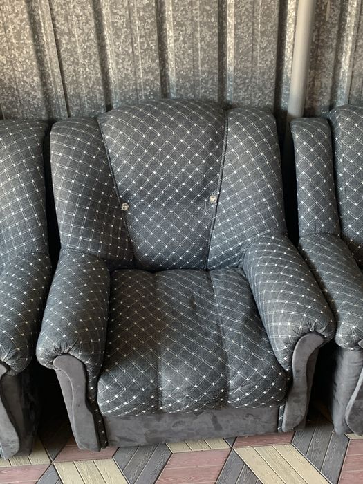 Продам диван и кресла в отличном состоянии