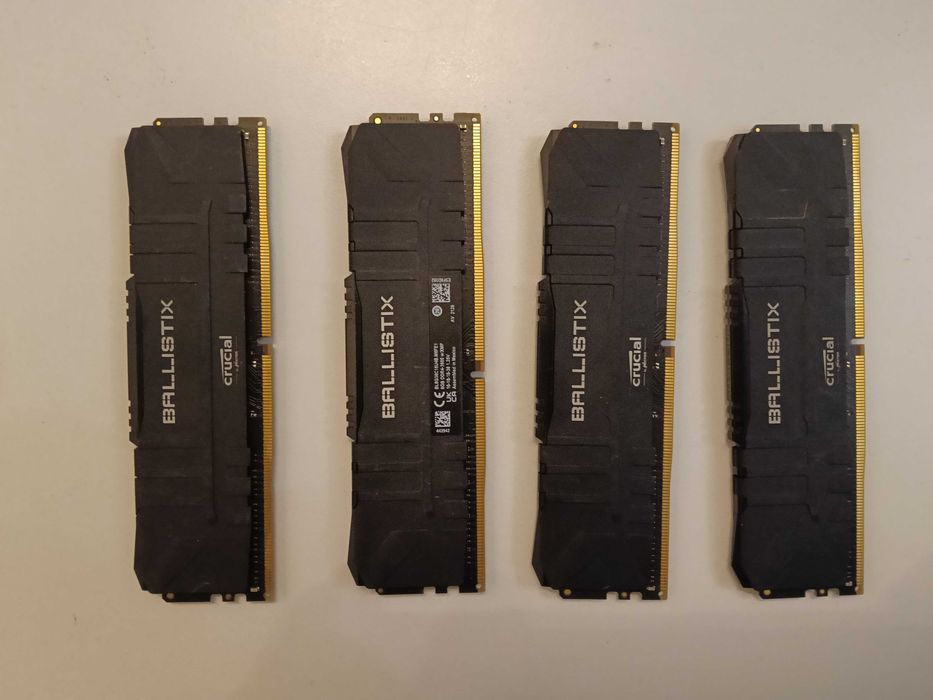 Gaming компютър AMD