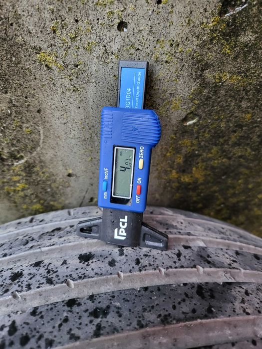 18 цола 225 45 18  255 40 18 внос от Швейцария! Спорт пакет Goodyаer