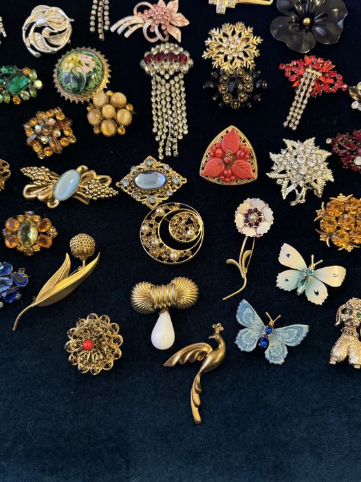 Винтаж и антик брошки