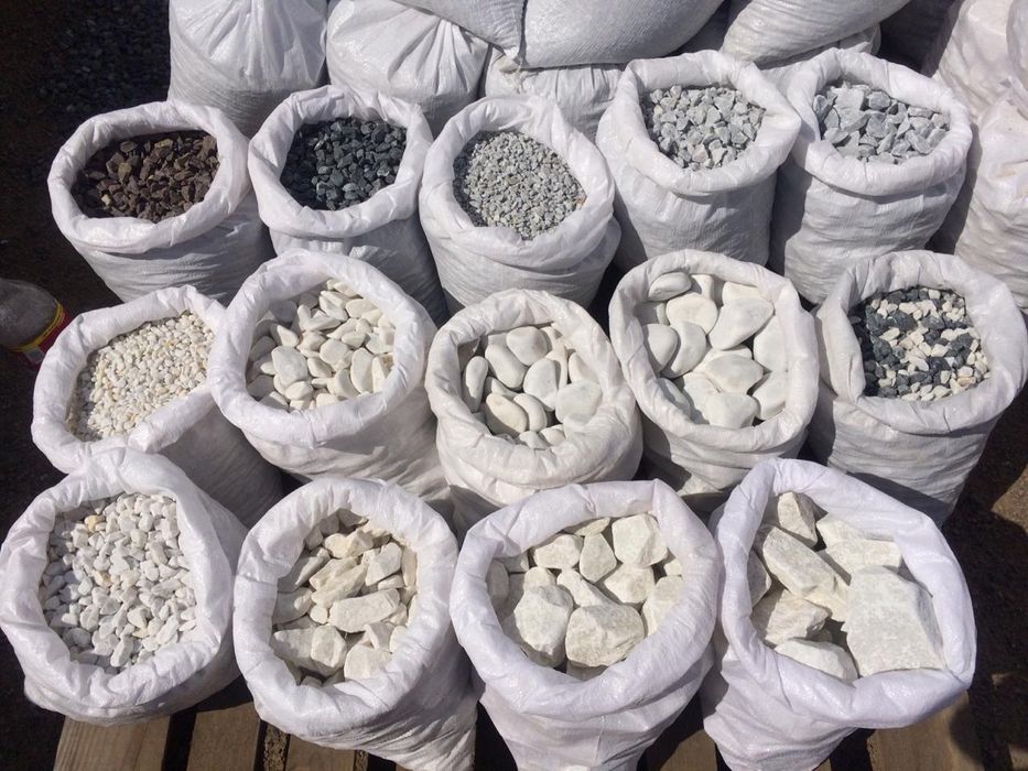 Мраморная галька и крошка