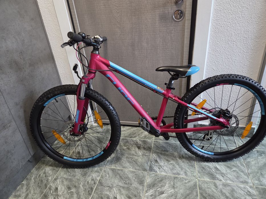 Bicicleta copii 24 Cube Access 7-10 ani
