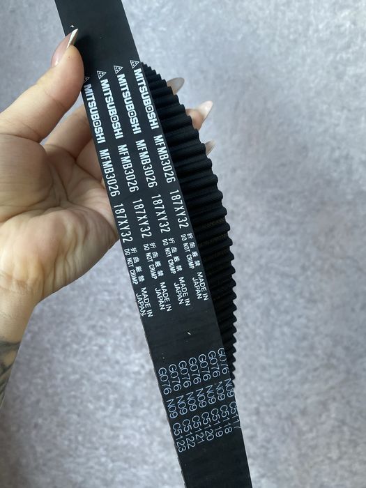 Продам ремень грм 6g72