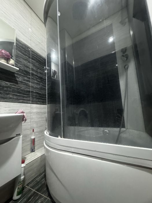 Душевая кабина Domani