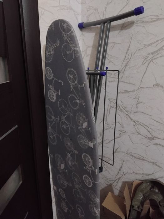 Продам утюг и гладильную доску