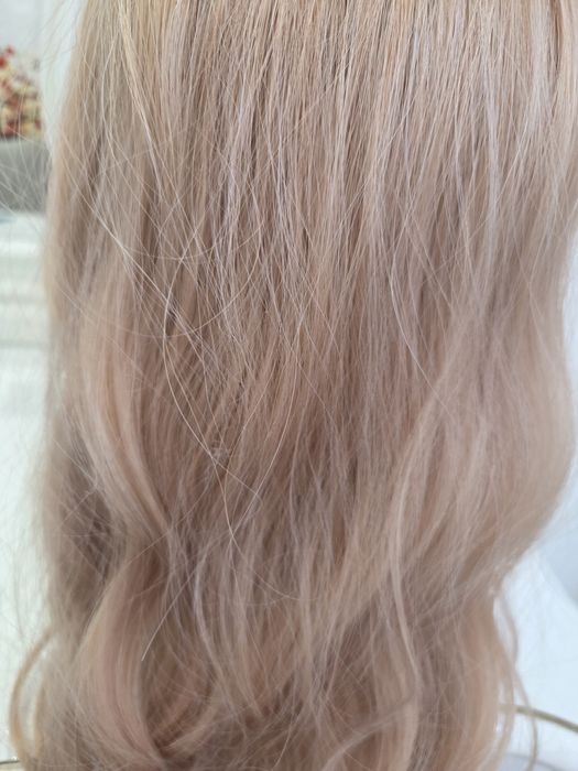 Продам парик женский