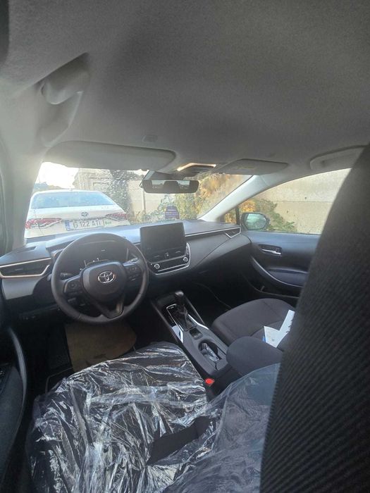 Închirieri Auto Toyota Corolla Hidrid pt Ridesharing