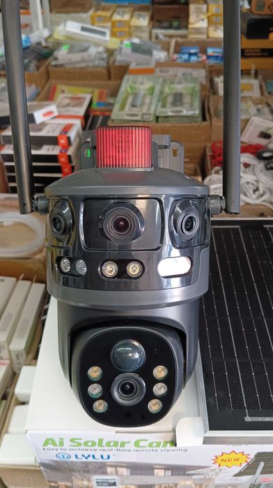 Тройна соларна безжична въртяща камера WIFI 12MP