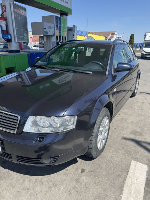 Audi A4 B6.