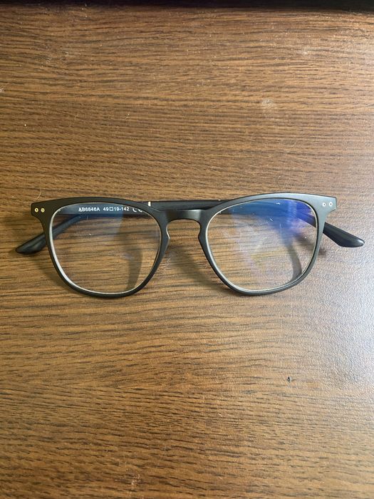 Ochelari de vedere moderni ( UV / PC )