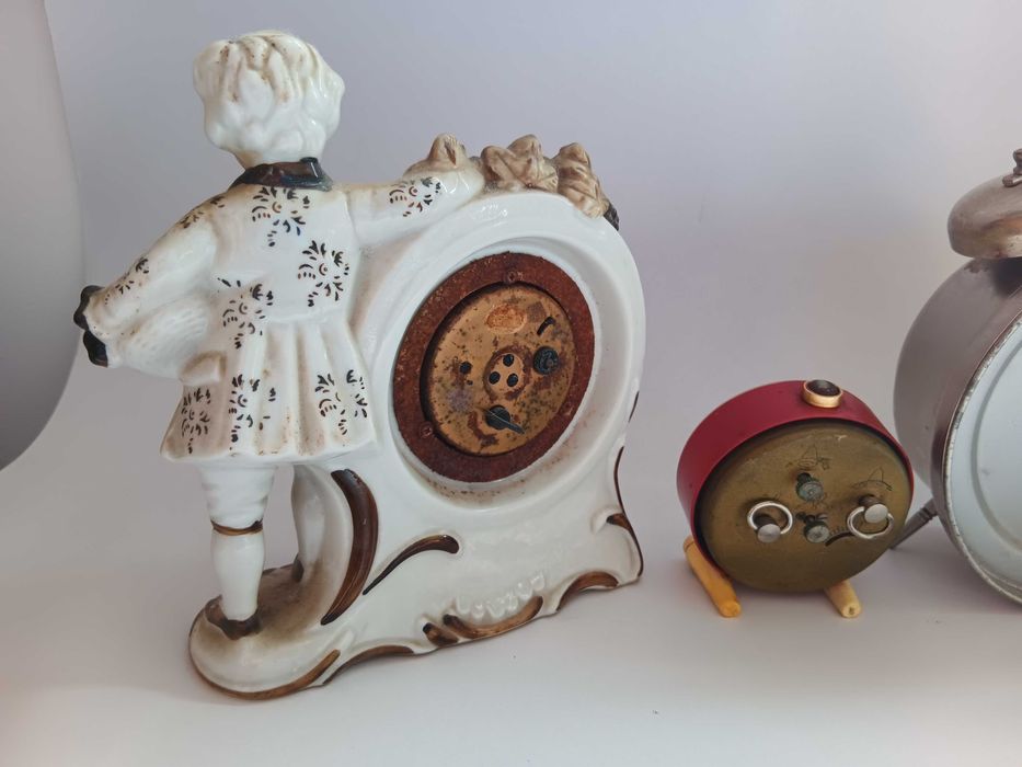 ceasuri de masa ,mecanice, nefuncționale, Aradora,Slava,vechi Comunism