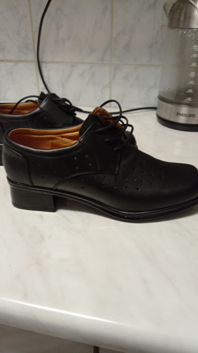 Pantofi dama ,piele naturala masura 39