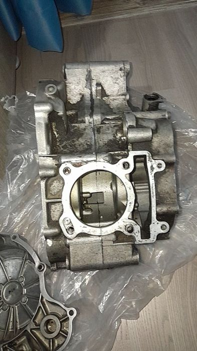 Piese yamaha yzf r125 sub prețul pieței