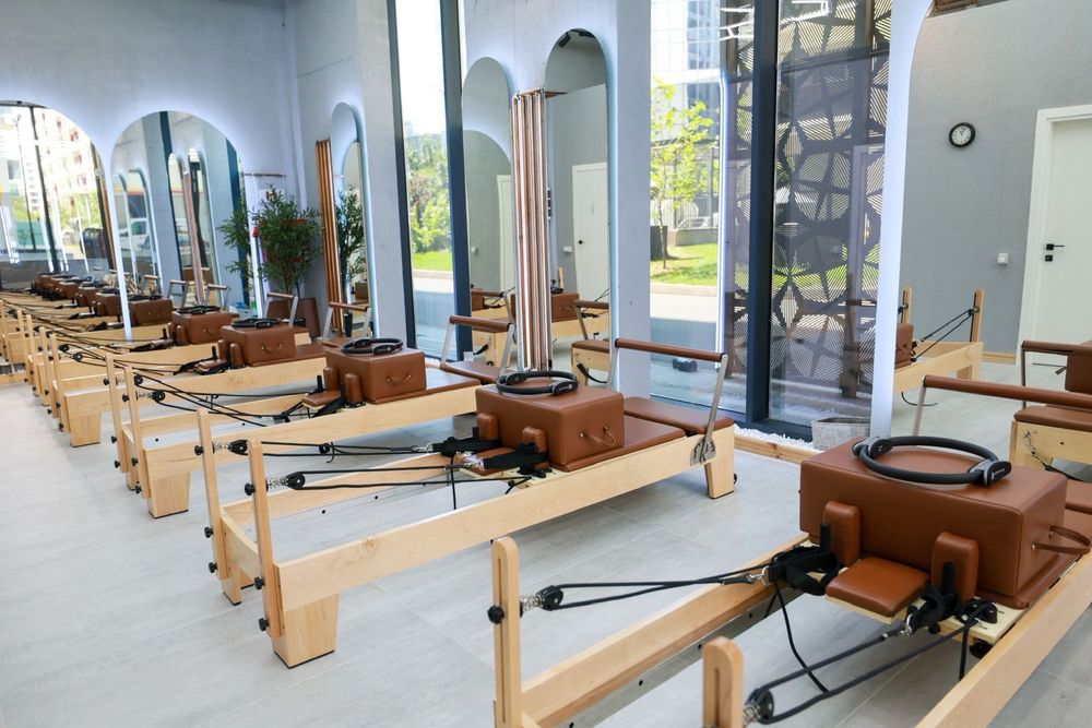 Aparate Pilates Reformer